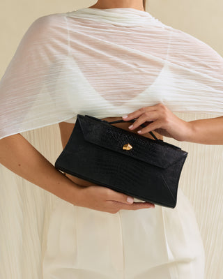 Cassandra Clutch
