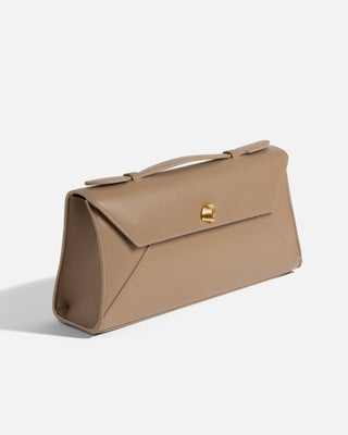 Cassandra Clutch