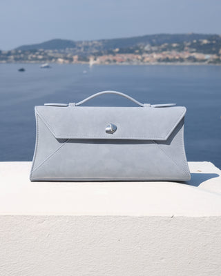 Cassandra Clutch